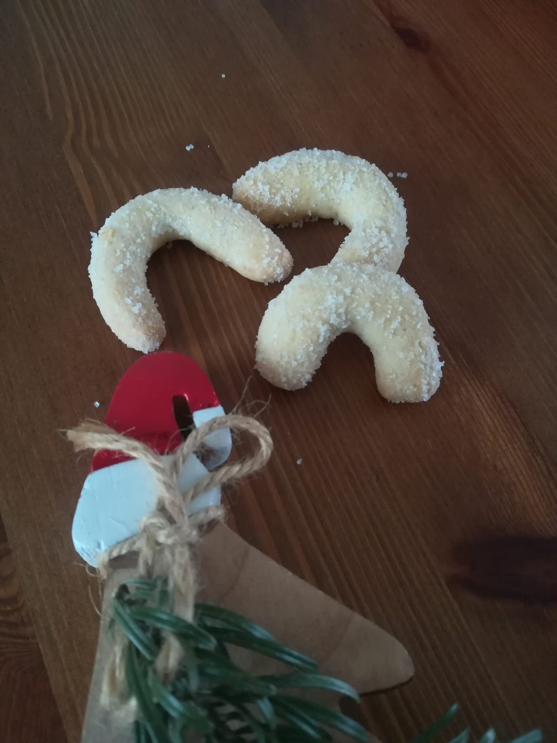 Leckere Vanillekipferl - draußen &amp; drinnen